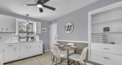 Cozy Getaway with Game Room in Louisville near Pro Football Hall of Fame