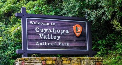 Cozy Getaway with Game Room in Louisville near Pro Football Hall of Fame