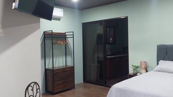 1 chambre, Wi-Fi gratuit, draps fournis