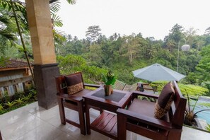 Room, 1 Bedroom, Smoking | Outdoor dining