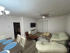 Living area - The Oasis. (Port Wentworth)
