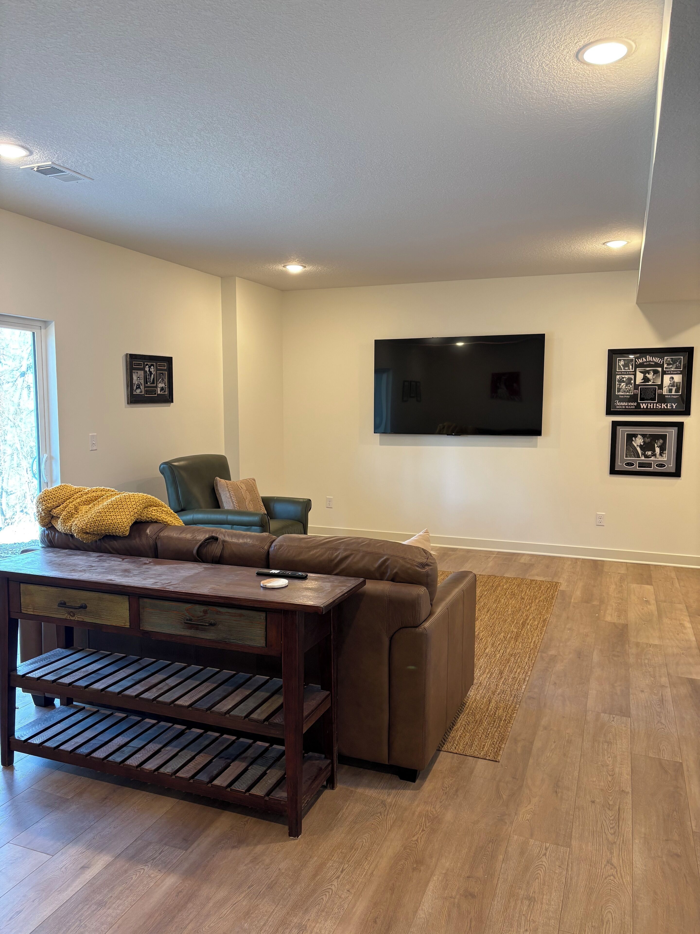 TV connectée, cheminée