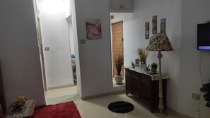 Interior - Port de France (Tunis)