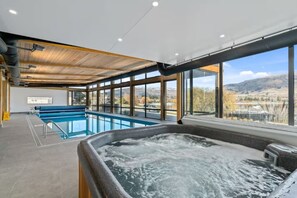 Pool - Azure Luxe Lakeside Retreat – Pool • Spa • Gym (Wānaka)