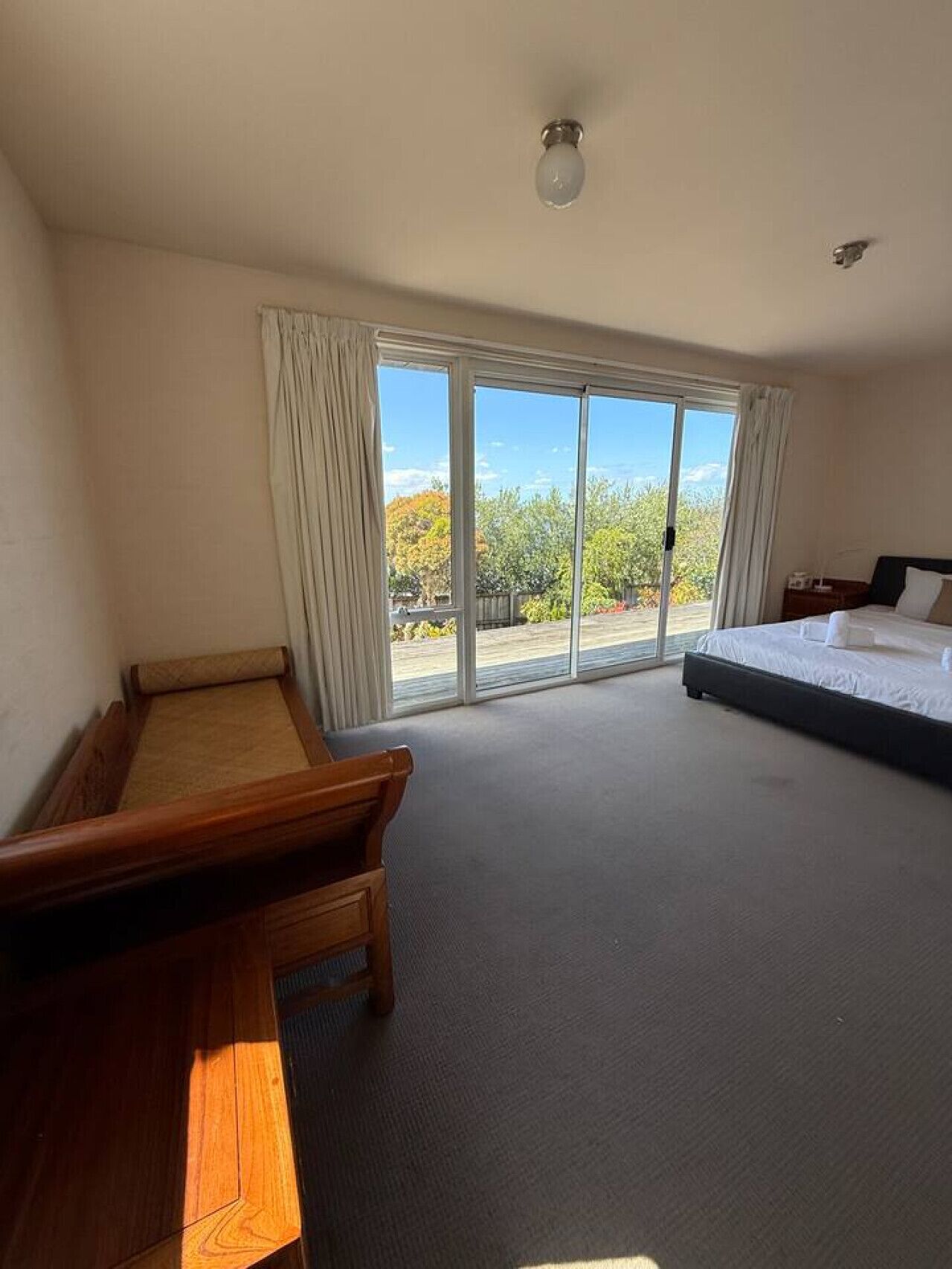 Schreibtisch, Bügeleisen/Bügelbrett, WLAN, Bettwäsche