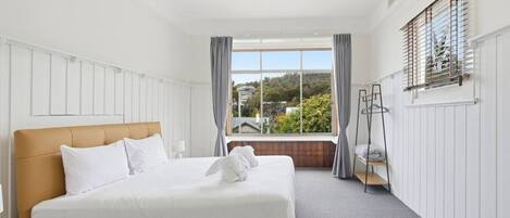 Fer et planche à repasser, Wi-Fi, draps fournis