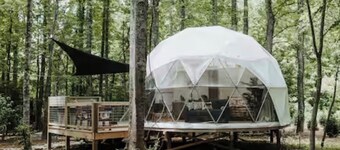 Gatlinburg Glamping DOME #2 Couples retreat at nature scape
