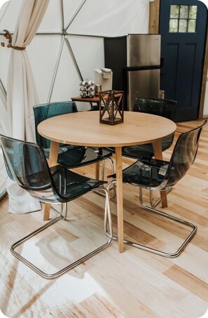 Niet-geclassificeerde afbeelding, 3 van 12, knop