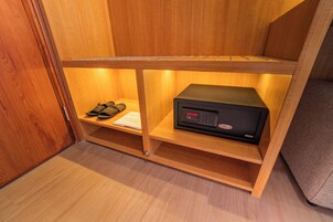 Superior Double Room | Free WiFi