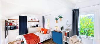 Private Berkeley Hills Studio Suite With Laundry
