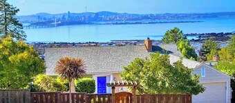 Private Berkeley Hills Studio Suite With Laundry