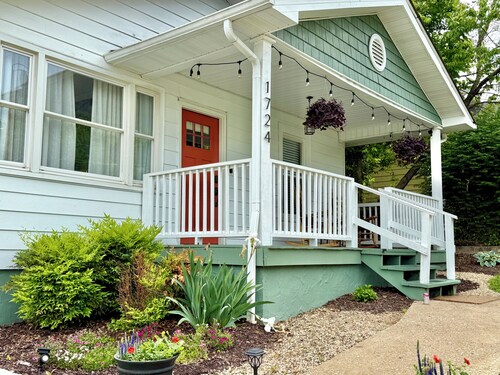 SoKno Sage Retreat Near the Knoxville Urban Wilderness - 5 minutes from UT!