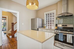 Private kitchen - Updated Historical Home Downtown - Sunroom & Yard! Perfect for Families & Groups (Columbus)