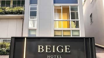 Overnatningsstedets facade