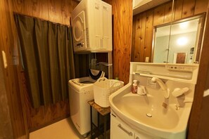 Imagen sin descripción, 5 de 17, botón