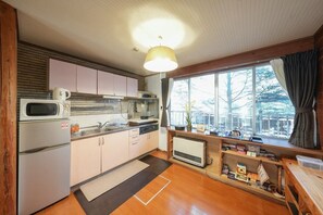 Unclassified image, 4 of 17, button - A private villa you can enjoy outdoor activities such as BBQ, bonfires, sauna (嬬恋村)