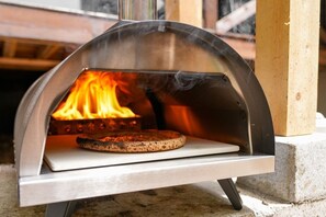 Unclassified image, 4 of 12, button - A private lodge where you can enjoy authentic BBQ surrounded by nature (Tsumagoi)