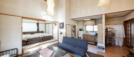 2 dormitorios y Internet