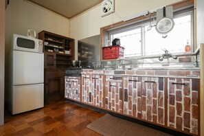 Imagen sin descripción, 4 de 21, botón