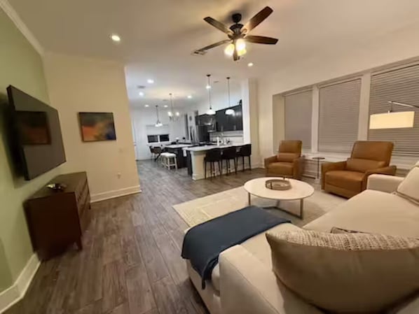 Living area - Knollwood Retreat - 3BR + Office/Sunroom, Sleeps 7 (Austin)