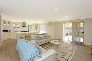 Superior House, Multiple Beds, Non Smoking, Garden View