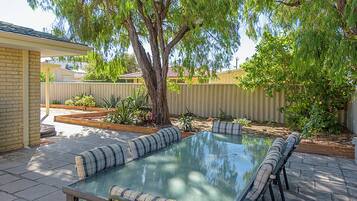 Superior-Haus, Mehrere Betten, Nichtraucher, Gartenblick