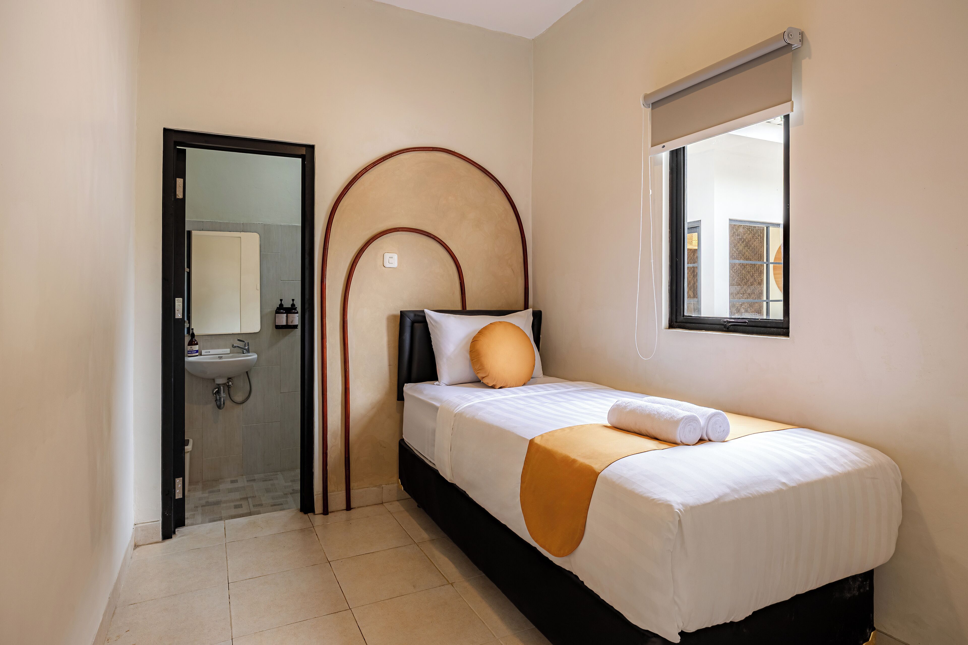 Wifi gratis y ropa de cama 