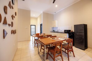 Shared kitchen - Cove Chara (Jimbaran)