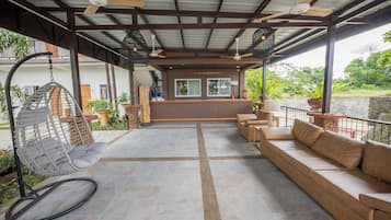 Fachada de la propiedad