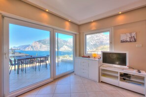 Family Villa, 3 Bedrooms, 2 Bathrooms, Mountainside (Villa Paradise View With Private Pool) | Bahagian dalam