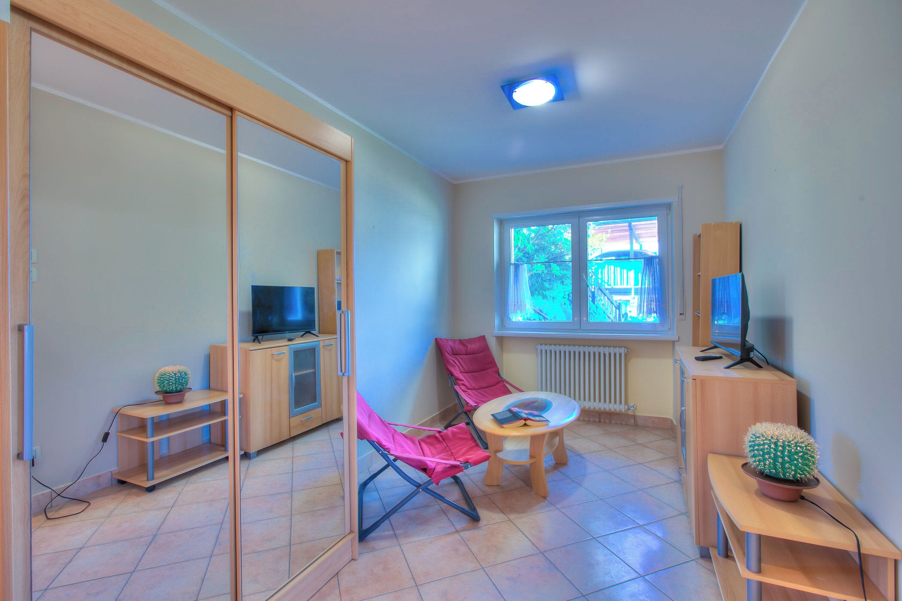 Vila Keluarga, beberapa kamar, 2 kamar mandi, tepi gunung (Villa Paradise View With Private Pool) | Area keluarga | Smart TV 21-inci dengan saluran TV satelit