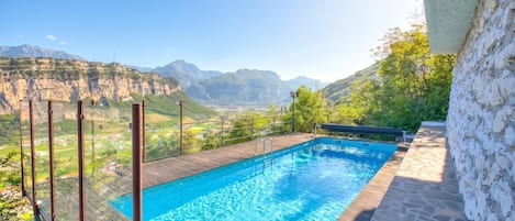 Villa Familiale, plusieurs chambres, 2 salles de bains (Villa Paradise View With Private Pool) | Piscine
