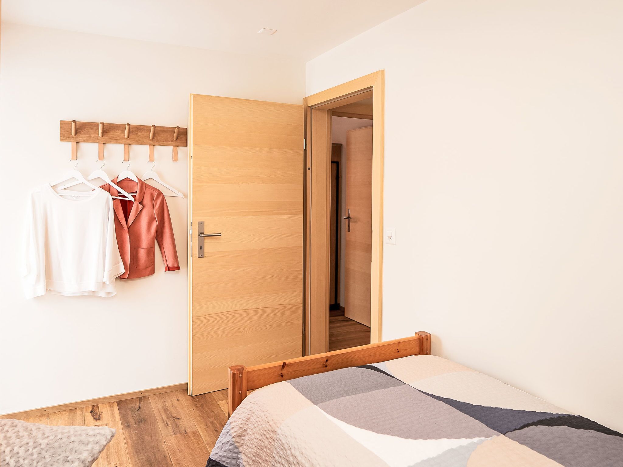 2 bedrooms, internet