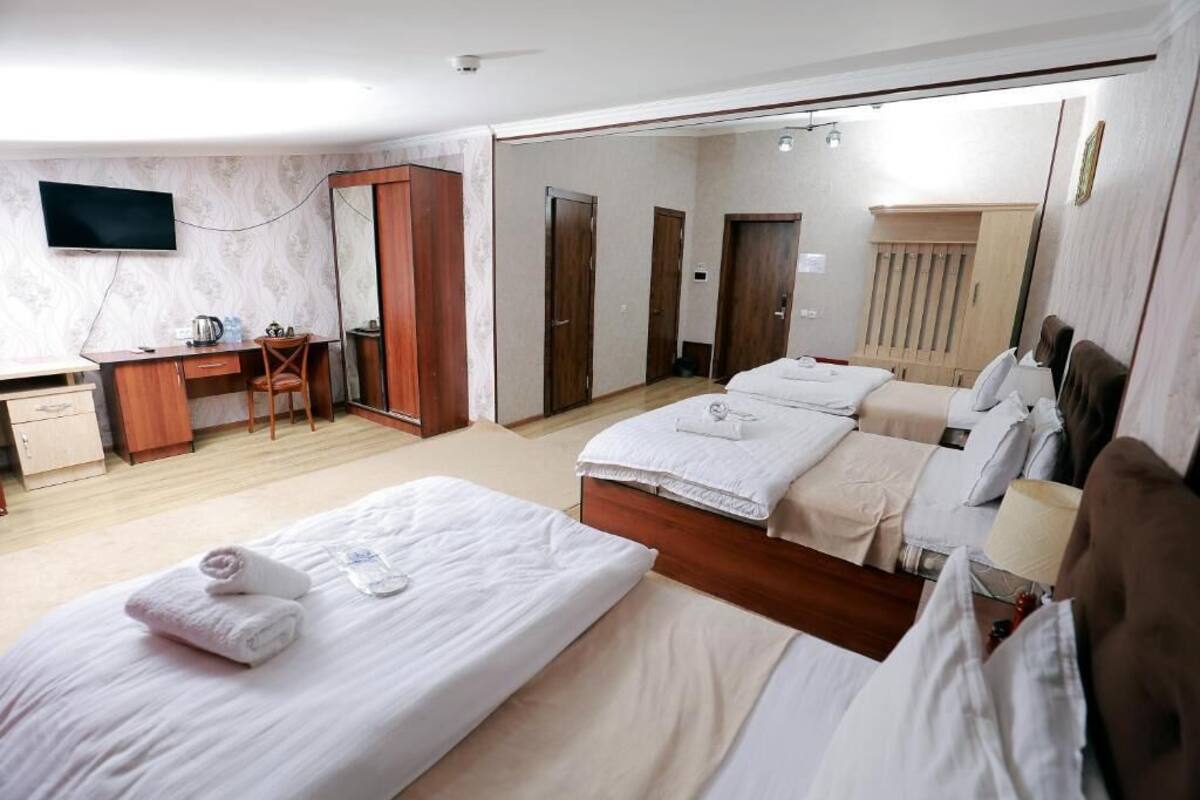 Habitación cuádruple Confort, vistas a la ciudad