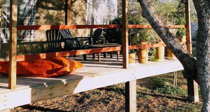 Self-catering cottage with private pool 18 pers Max