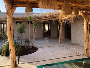 Terrace/patio - Tikida Beach House Heated Pool (Sidi Kaouki)