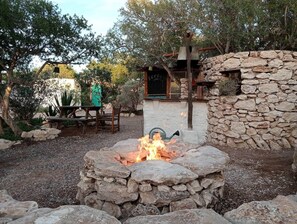 Outdoor dining - Sunset Wood Cabin 5 pers.) Bedobled (Sidi Kaouki)