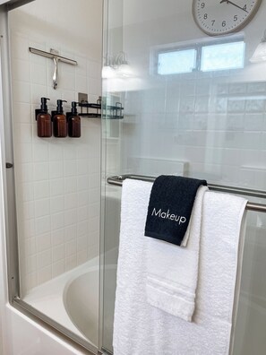 Unclassified image, 2 of 27, button - Spacious Peoria home with game room, yard, office, minutes to Spring Training (Sun City)