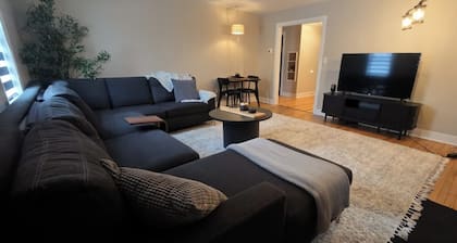 Dune trail retreat w/King Bed Near Dunes