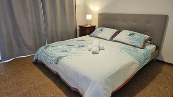 3 bedrooms, free WiFi, bed sheets
