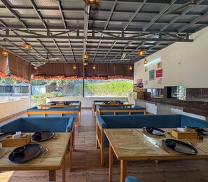 Dining - Jungle Walker Resort  (Rishikesh)