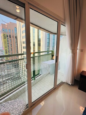 Interior - Executive 3BR  with 4 beds -Sea View -Flexible Rental -Parking Included (Abu Dhabi)