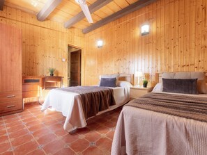 3 bedrooms, desk, Internet - Vacation home Falco by Interhome (Deltebre)