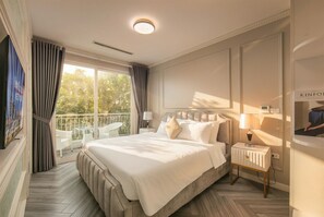 Minibar, in-room safe, blackout curtains, soundproofing