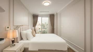 Minibar, in-room safe, blackout drapes, soundproofing