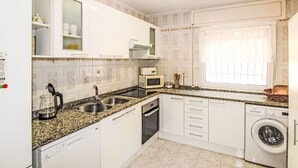Private kitchen - Roca Mas Mato by Interhome (Begur)