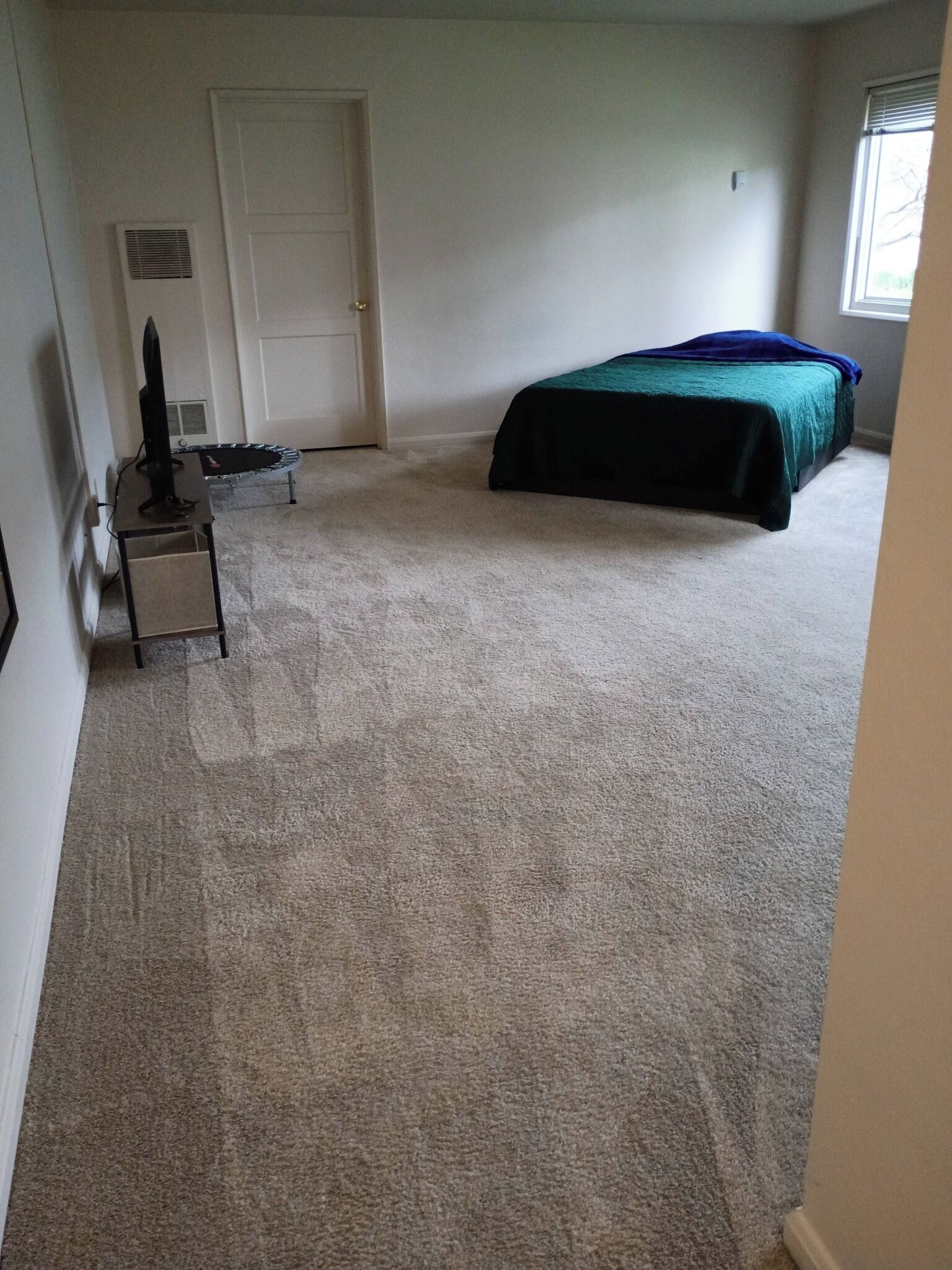 1 soverom, internettilgang og sengetøy