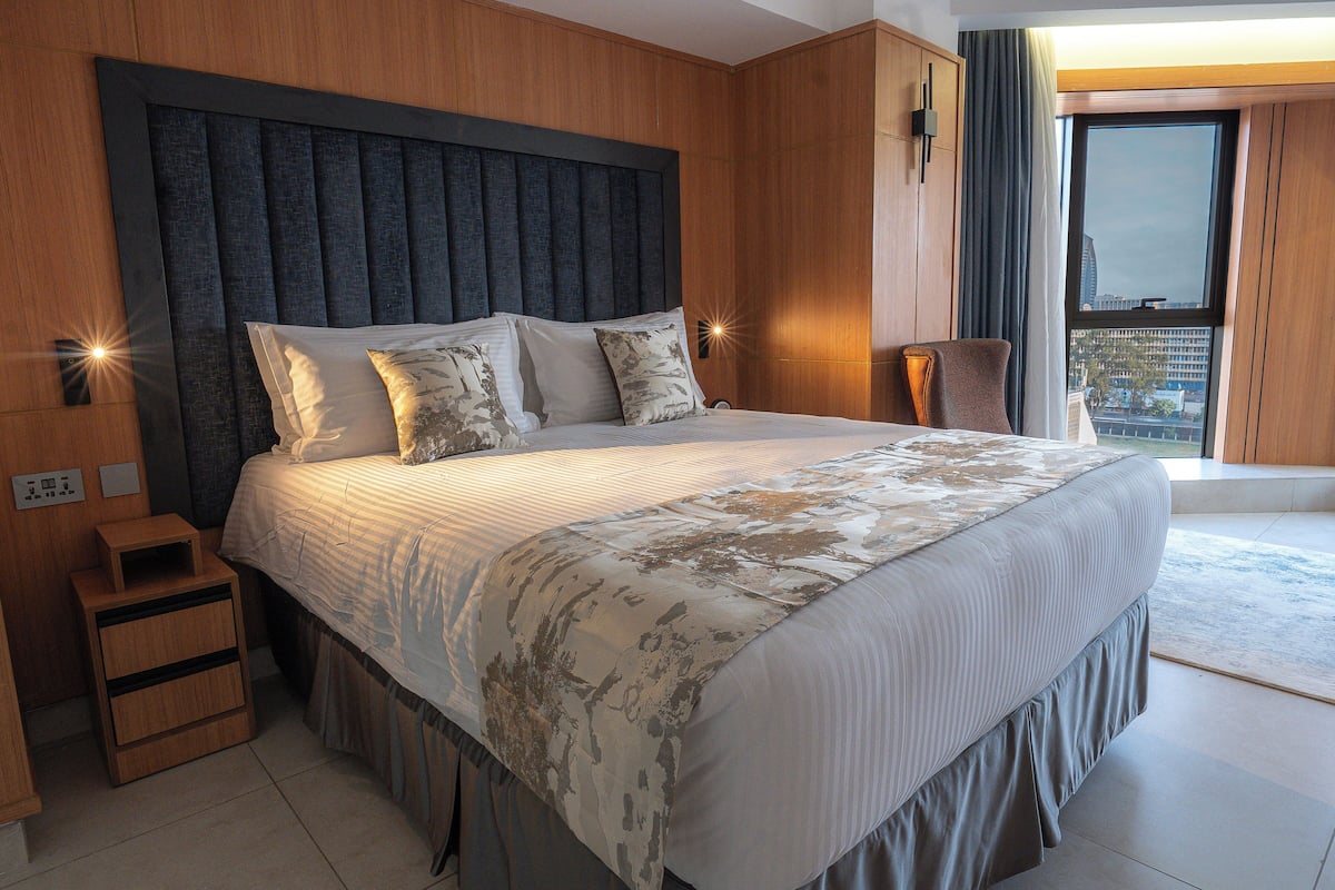 Deluxe Double Room, City View | Egyptian cotton sheets, premium bedding, memory-foam beds, in-room safe