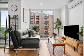 Living area - 2BR Urban Jungle Escape • Walk to Everything (Melbourne)