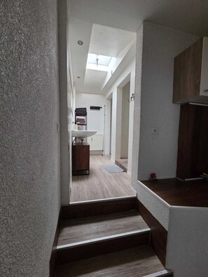 Unclassified image, 4 of 12, button